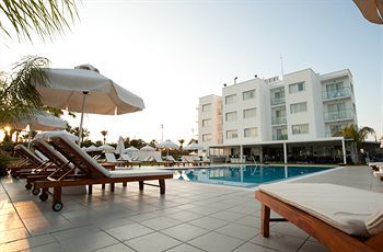 Frixos Suites Hotel Apts Voroklini Luaran gambar