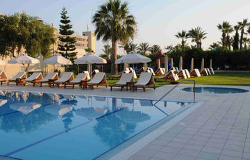 Frixos Suites Hotel Apts Voroklini Luaran gambar